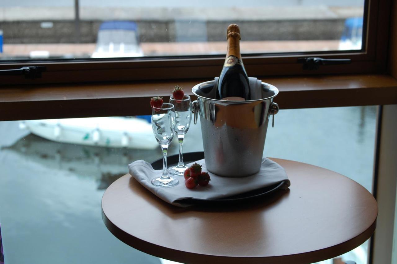 Leitrim Marina Hotel Carrick on Shannon Camera foto