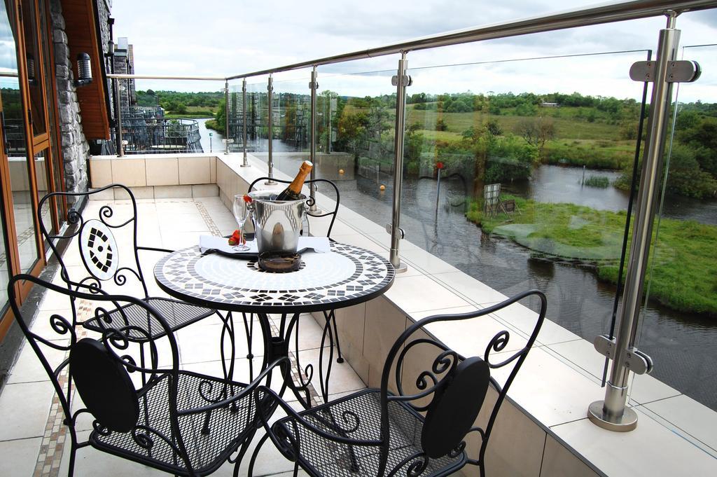 Leitrim Marina Hotel Carrick on Shannon Camera foto